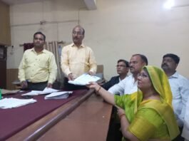 निकाय चुनाव में सहजनवा में अध्यक्ष के 32 तो वहीं 225 सभासद प्रत्याशी ने किया नामांकन