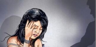 शौच के लिए गई किशोरी से दुष्कर्म