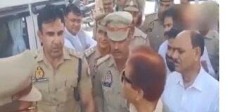 आजम खान और CO अनुज चौधरी में बहस