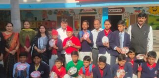 सूर्या सीनियर सेकेंडरी स्कूल में वार्षिकोत्सव की धूम, छात्र-छात्राओं का सम्मान।