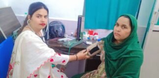 बेलहर में फ्री मेडिकल कैंप में 122 मरीजों को मिली जांच और दवा.