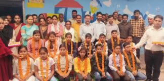 नन्हे सितारों ने बढ़ाया क्षेत्र का मान, नवोदय में चयनित 16 बच्चों का सम्मान।