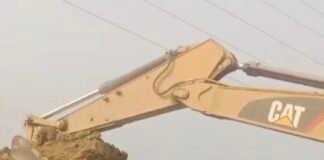 ठेकेदार की मनमानी से गीडा आवंटियों पर पड़ रहा भारी बोझ।