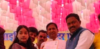 प्रतिभा का सम्मान: आइडियल कंप्यूटर अकादमी के छात्र-छात्राओं को मिला पुरस्कार।