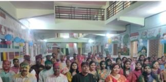 होली के रंगों में सराबोर रहा सूर्या कैंपस।