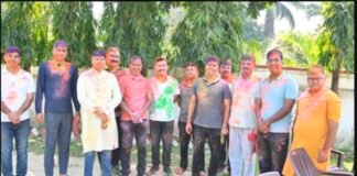 ढोल की थाप पर पुलिस ने बिखेरा जलवा।