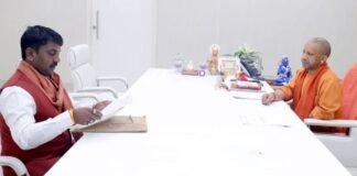 सड़कें बनेंगी, सपने साकार होंगे, 8.5 करोड़ के बजट से धनघटा में विकास की नई इबारत, विधायक गणेश चौहान और सीएम योगी के नेतृत्व में एक नया अध्याय शुरू।