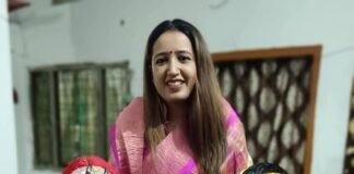 कृष्ण-रुक्मणी विवाह की दिव्य झांकी ने बांधा समां: भक्तों का उत्साह चरम पर, डॉ. सोनी सिंह ने भी लिया आशीर्वाद।