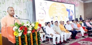 बाबा साहेब के आदर्शों पर चल रही भाजपा, विपक्ष कर रहा महापुरुषों का दुरुपयोग: योगी जी।