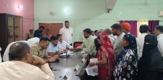 संपूर्ण समाधान दिवस में 143 शिकायतें दर्ज, मात्र 7 का निस्तारण।