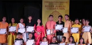 यामिनी की रजत जयंती में गोरखपुर की सांस्कृतिक चमक, मिसिज गोरखपुर 2025 जया गुप्ता का ताज।