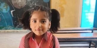 एसडीएम की बेटी का सरकारी स्कूल में दाखिला।