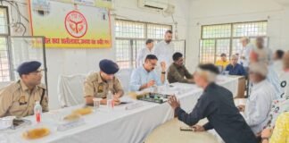 सम्पूर्ण समाधान दिवस में शिकायतों का त्वरित निस्तारण