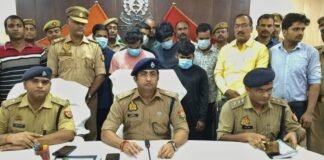 चोरी के 6 शातिर गिरफ्तार, जेवर-नकदी बरामद।