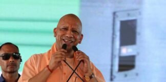 योगी ने तामेश्वरनाथ में भरी 2027 की हुंकार।