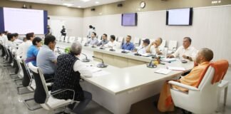 राजस्व वादों का त्वरित निस्तारण, लैंड रिकॉर्ड डिजिटलीकरण में तेजी: सीएम योगी