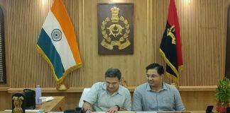 गोरखपुर में नई ऊर्जा: IPS राजकरन नैय्यर ने संभाला SSP का पदभार।