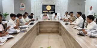 रायबरेली: हड़ताल व आपदा से निपटने को डीएम की सख्त रणनीति