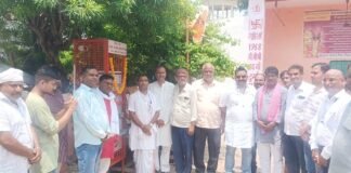 महाकाली मंदिर में वाटर कूलर शुरू, भव्य द्वार की घोषणा।