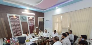 नवागत एसडीएम ने की चौमुखी विकास परियोजनाओं की समीक्षा, समयबद्ध पूर्णता के दिए निर्देश।