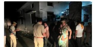 देवरिया हादसा: टीनशेड में करंट से 3 की मौत, 5 झुलसे।