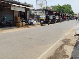 प्रचंड गर्मी: महावीर छपरा चौराहा सन्नाटे में डूबा।