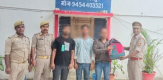 गोरखपुर पुलिस की तत्परता: ऑटो में छूटा 60,000 का बैग व्यापारी को लौटाया।