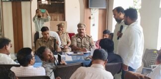 गोरखपुर में मोहर्रम जुलूस के लिए पीस कमेटी बैठक.