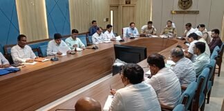 धार्मिक परंपराओं का सम्मान करें, कानून-व्यवस्था बनाए रखें: सीएम योगी