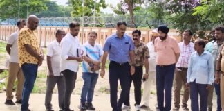 डीएम का काशीराम स्पोर्ट्स स्टेडियम में निरीक्षण, जीर्णोद्धार कार्य में तेजी लाने के निर्देश।