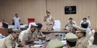 पुलिस अधीक्षक ने कावड़ यात्रा और श्रावण शिवरात्रि की तैयारियों की समीक्षा की, डीजे संचालकों के साथ गोष्ठी आयोजित।