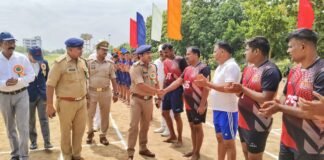 पुलिस अधीक्षक संदीप कुमार मीना ने गोरखपुर जोन की द्वितीय अंतरजन पदीय पुलिस खेल प्रतियोगिता का किया उद्घाटन।