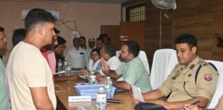 हाटा तहसील में सम्पूर्ण समाधान दिवस का आयोजन।