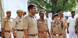 डीआईजी संजीव त्यागी ने पुलिस लाइन में आरटीसी बैरकों का किया गहन निरीक्षण, मूलभूत सुविधाओं पर दिया जोर।