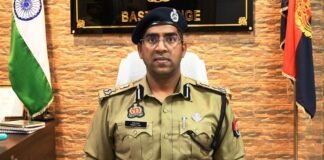 डीआईजी बस्ती ने साइबर अपराधों के खिलाफ जागरूकता अभियान को दी गति, फेक प्रोफाइल और हैकिंग से बचाव की अपील।