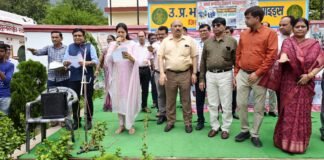 जनपद में विशेष संचारी रोग नियंत्रण अभियान और स्कूलों का नया सत्र शुरू