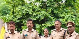 अमरुद बाग में आबकारी विभाग की बड़ी कार्रवाई, 85 लीटर अवैध कच्ची शराब बरामद, ठेकों पर ओवर रेटिंग की जाँच।