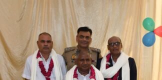 अयोध्या में पुलिस महानिरीक्षक कार्यालय में सेवानिवृत्त कर्मियों का भावपूर्ण विदाई समारोह