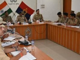 बस्ती में एडीजी और डीआईजी ने की अपराध समीक्षा, पुलिस लाइन सिद्धार्थनगर में दिए सख्त निर्देश