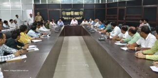 हर घर तिरंगा अभियान की जोरदार तैयारी: CDO की अध्यक्षता में बैठक, तीन चरणों में उत्साहपूर्ण आयोजन