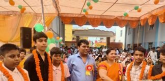 सूर्या ग्रुप में 79 वें स्वतंत्रता दिवस का भव्य उत्सव: डॉ. उदय प्रताप चतुर्वेदी ने फहराया तिरंगा।