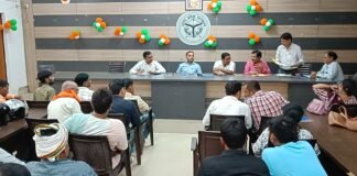 एसडीएम सदर ने काश्तकारों के साथ बैठक कर विकास कार्यों में बाधा दूर करने का किया प्रयास