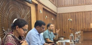 स्वच्छ बनाने की मुहिम: डोर-टू-डोर कचरा संग्रहण को सुदृढ़ करने के निर्देश