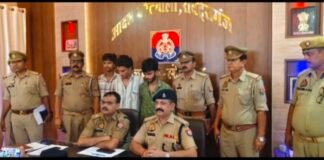 सोनभद्र में बाइक चोरी के रैकेट का भंडाफोड़: 6 मोटरसाइकिल बरामद, 3 गिरफ्तार, 2 फरार