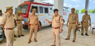 एसपी ने थाना मेहदावल के निर्माणाधीन फायर स्टेशन का किया निरीक्षण