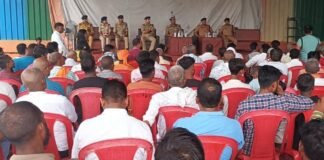 जनचौपाल: डीआईजी ने सनई में बढ़ाया जागरूकता, ड्रोन और अफवाहों पर सख्ती।