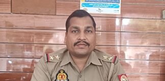 नवागत तिवारीपुर थानाध्यक्ष सूरज सिंह ने संभाला कार्यभार: बरावफात त्योहार को शांतिपूर्ण संपन्न कराना प्राथमिकता