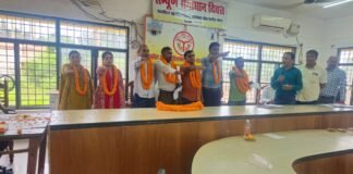 तहसील खलीलाबाद लेखपाल संघ का द्विवार्षिक निर्वाचन संपन्न, राम प्रताप यादव अध्यक्ष चुने गए।