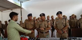 डीआईजी रेंज ने 753 खोए मोबाइल बरामद कर धारकों को किए वितरित.