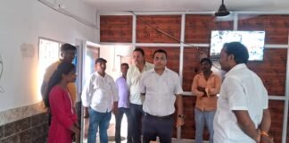 उपनिदेशक (पंचायत) ने किया ग्राम पंचायत सरहरी के पंचायत सचिवालय का निरीक्षण